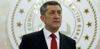 Milli Eğitim Bakanı Ziya Selçuk istifa etti! Ziya Selçuk