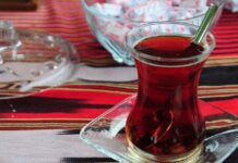Çayı Şekersiz de İçseniz Zamdan Kaçamayacaksınız Şekerden Sonra Çayda da Artış Yolda! Çay ve Şekere Gelen Yeni Zamlar 2022